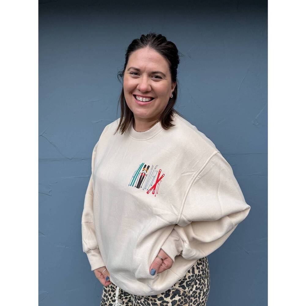 NEW PANACHE APPAREL apres ski sweatshirt in cream